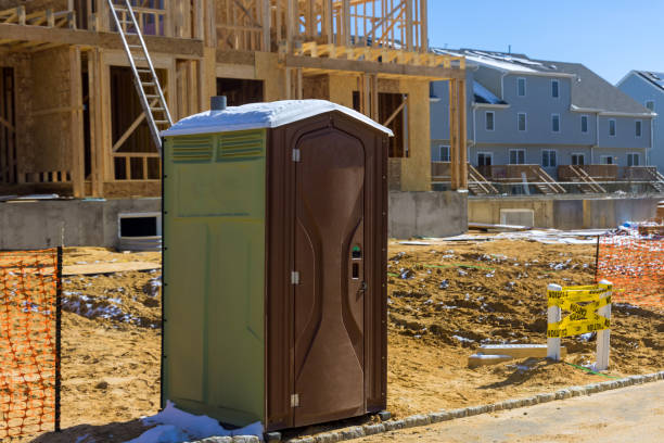 Best Portable restroom trailer rental  in Queen City, TX