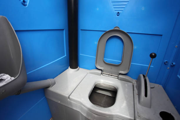Best Portable toilet rental cost  in Queen City, TX